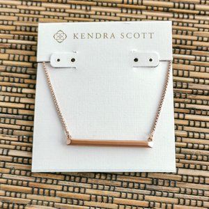 Kendra Scott Kelsey Pendant Necklace in Rose Gold